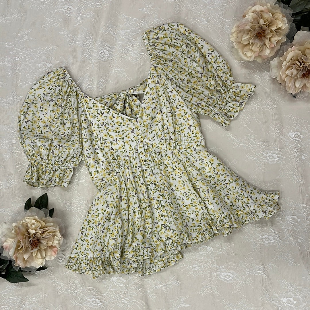 Ariana Floral Top *FINAL SALE*