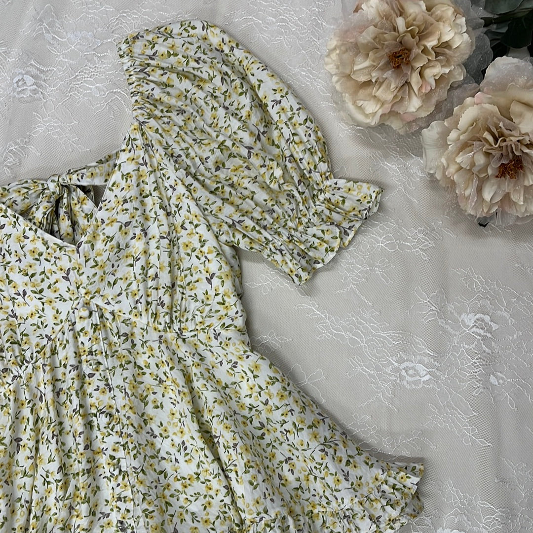 Ariana Floral Top *FINAL SALE*