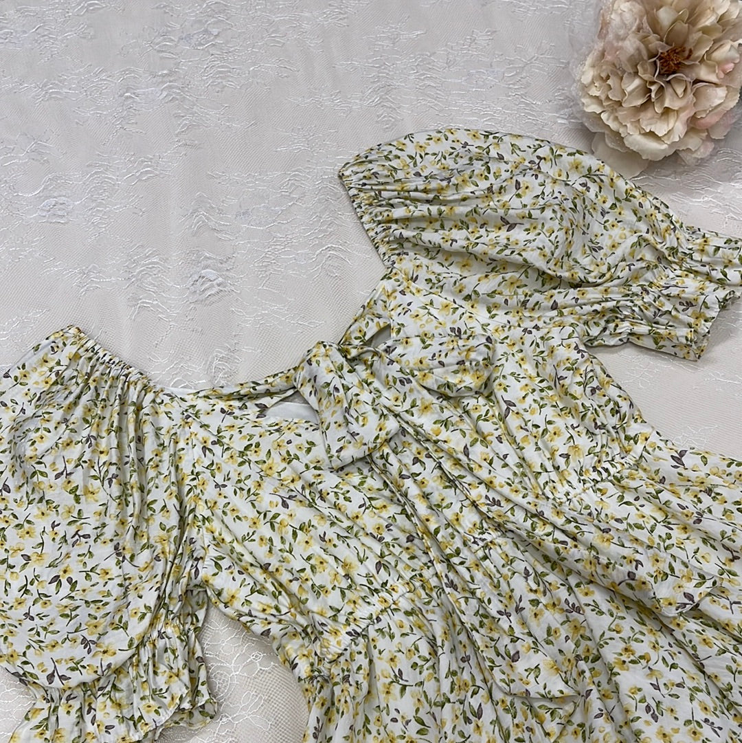 Ariana Floral Top *FINAL SALE*