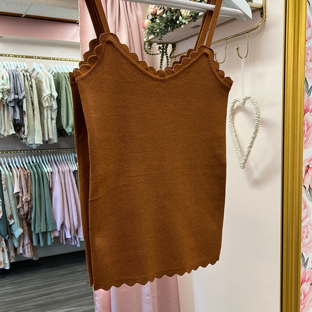 Baylee Scalloped Cami *FINAL SALE ***