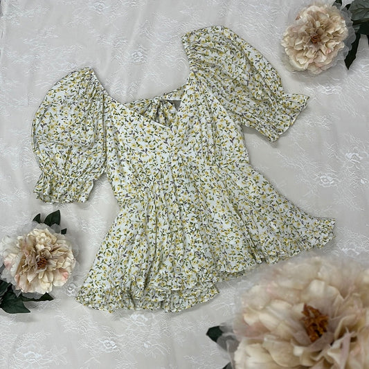 Ariana Floral Top *FINAL SALE*